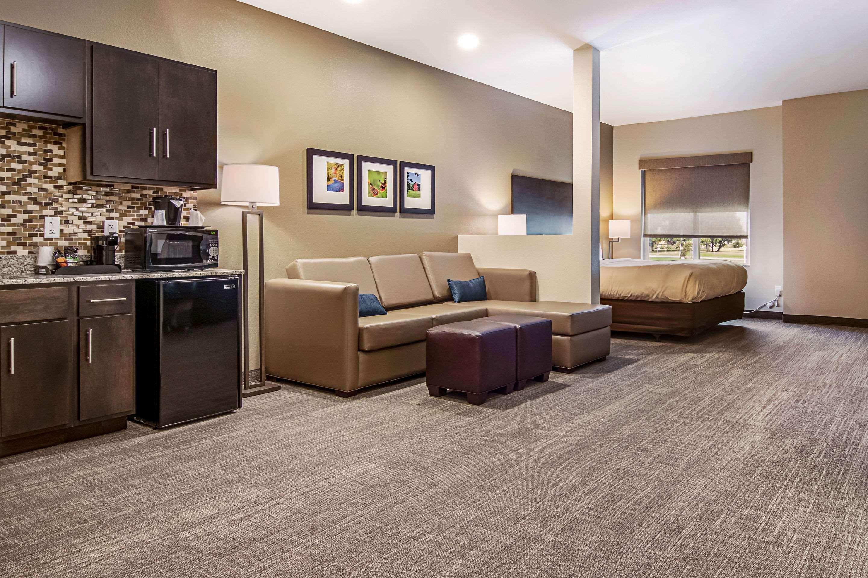Comfort Suites Wooster Near University Campus Eksteriør bilde