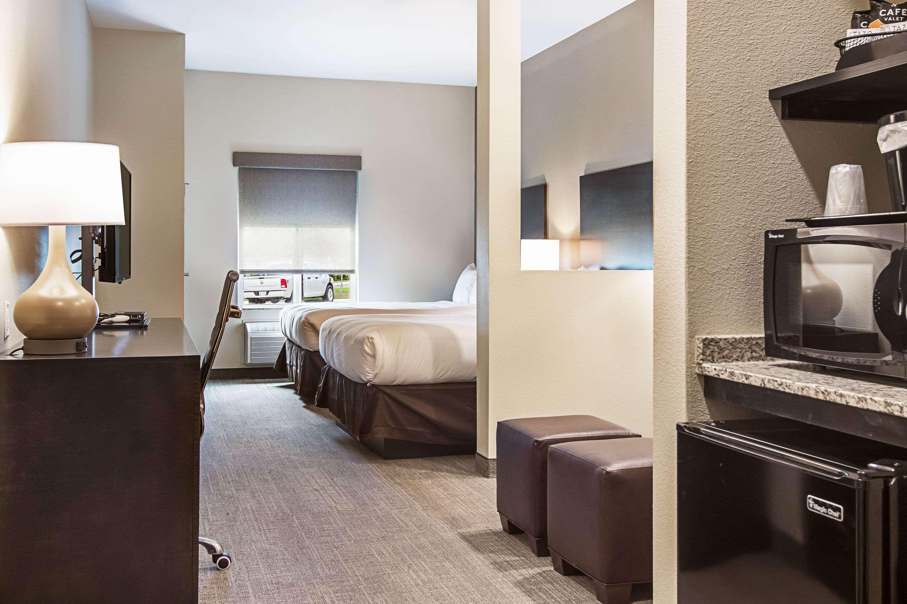 Comfort Suites Wooster Near University Campus Eksteriør bilde