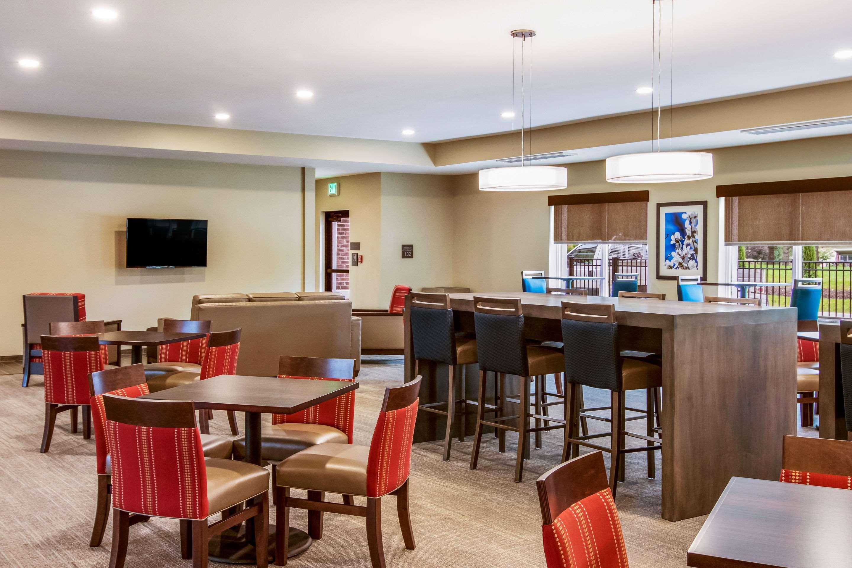 Comfort Suites Wooster Near University Campus Eksteriør bilde